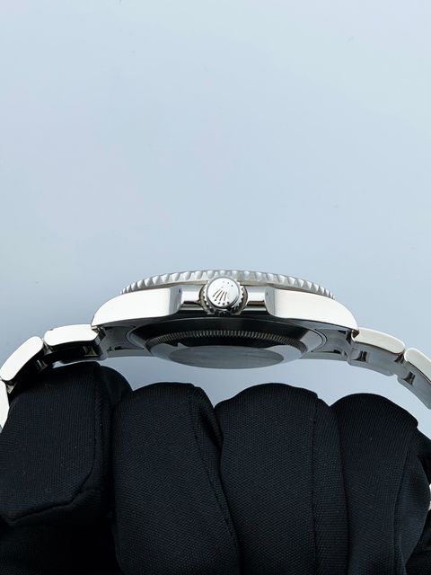 Rolex Submariner 114060 Image 4